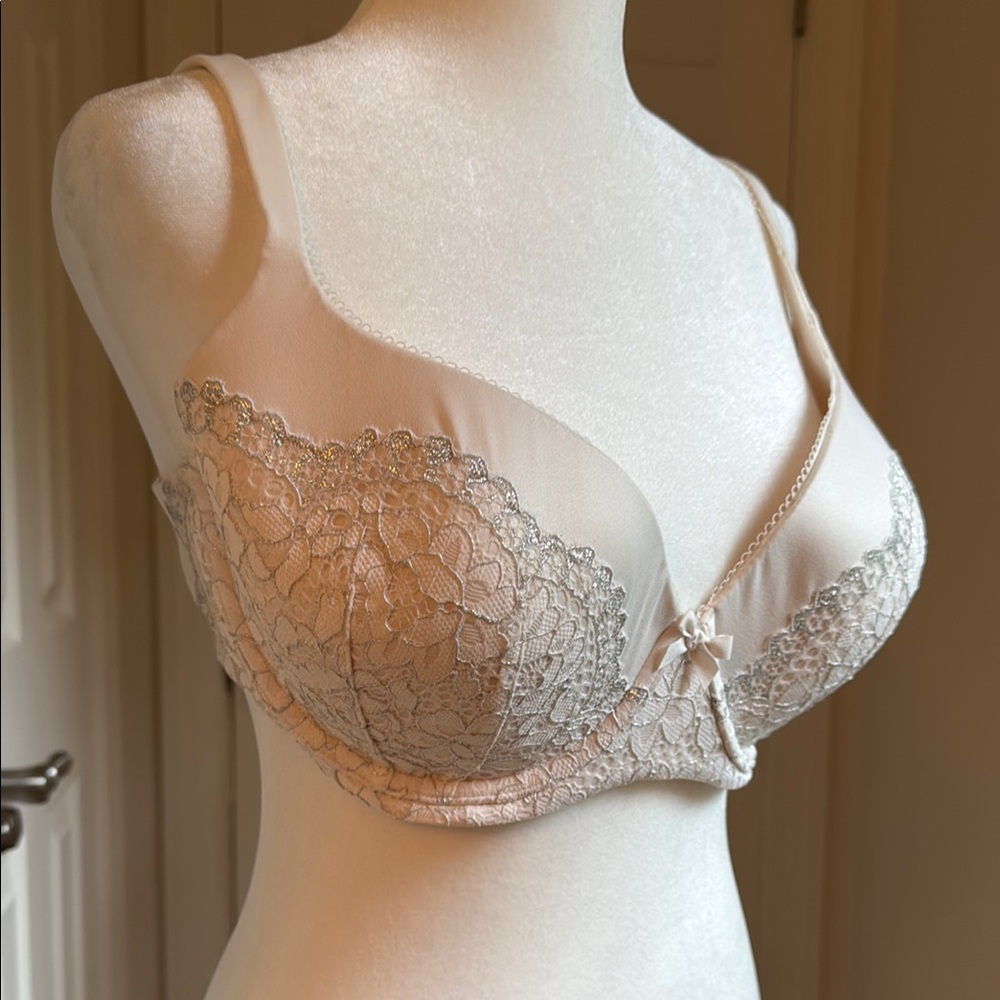 VS Lace Trimmed Demi Bra